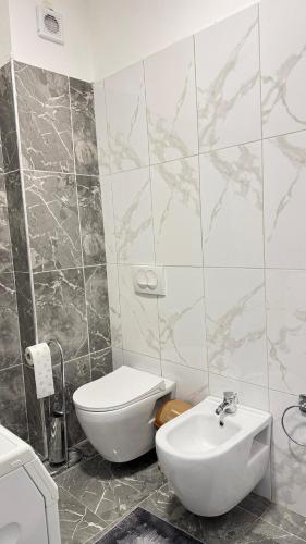 Seaview Apartment - image 4