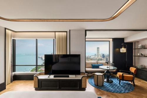 Suite, silver, presidential, 2 bedrooms, city view