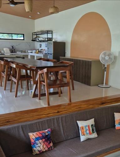 Villa de Miguel in Baganga