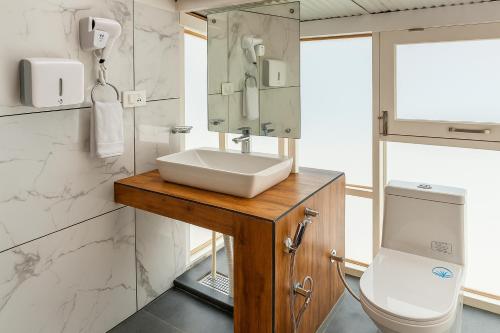 ห้องน้ำ, Brookfield in ฆูคคาร