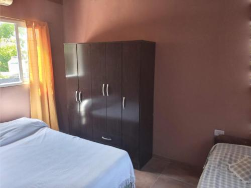 One-Bedroom Apartment image 7