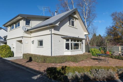 Villa Rustica, Hanmer Springs