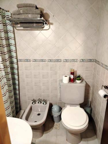 One-Bedroom Apartment image 10