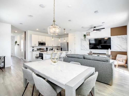 Relaxing 3BR with Garage & Kids Splash Pad in Davenport, USA
