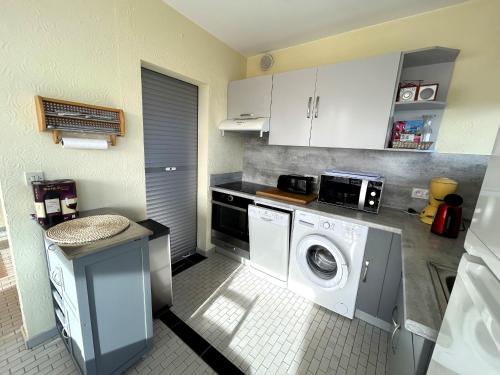 Apartment image 3