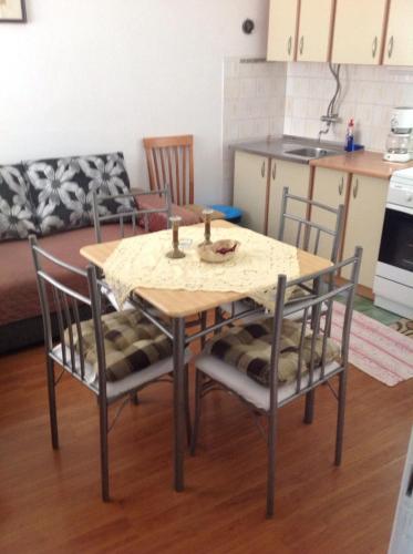 Ana Tudor Apartments - image 8