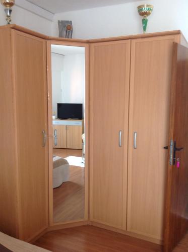 Ana Tudor Apartments - image 10