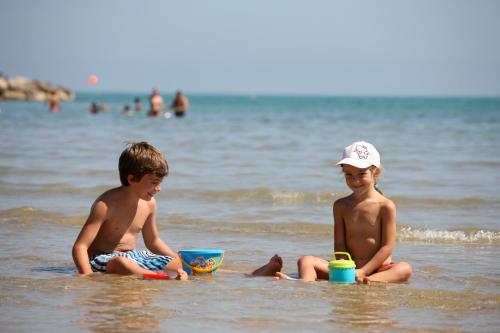 Hotel Lanterna – Porto San Giorgio, MO