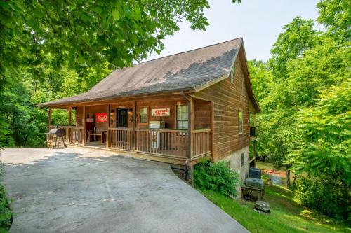 River Retreat - image 12