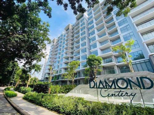 3 Badroom LUXURY Diamond Centery near the airport