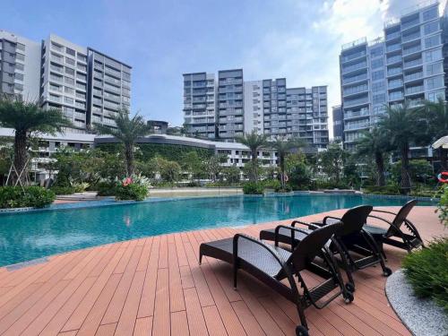3 Badroom LUXURY Diamond Centery near the airport