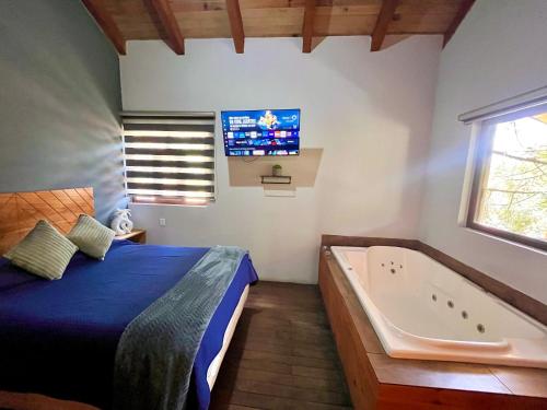 Mazamitla - Cabaña Opalo con jacuzzi