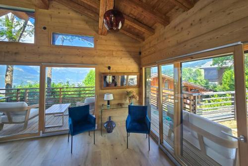 Modern Chalet With Mont Blanc Views - Location saisonnière - Combloux