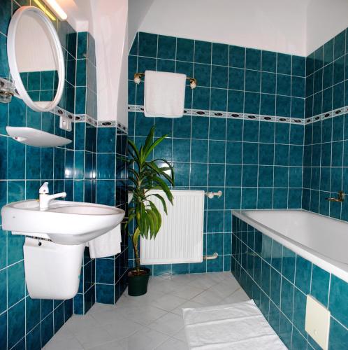 Hotel Zlatý Kohout