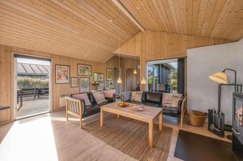 ทัศนียภาพภายนอกโรงแรม, Lovely Holiday Home With 6-Person Outdoor Hot Tub, Close To The North Sea And Søndervig Center in ซอนเดอร์วิก