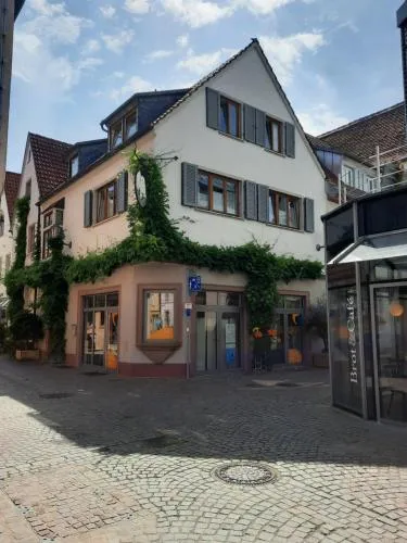 Alte Bahnhofstraße 12 in Karlstadt, Deutschland