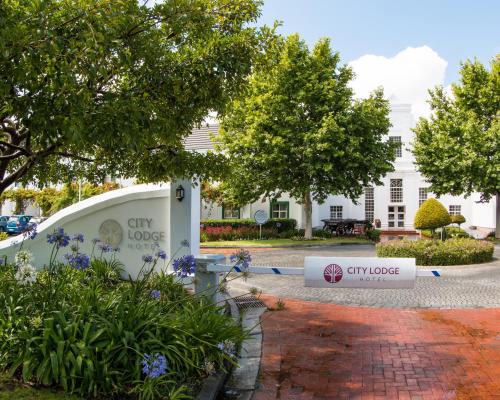 City Lodge Hotel GrandWest photo 4