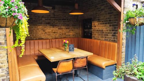 The Kilburn Arms - image 8