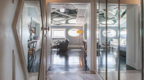 Flaminio View Suite Apartment - image 8