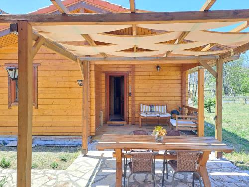 Viesnīcas āriene, Timber Dream in Agia Anna (Euboea)