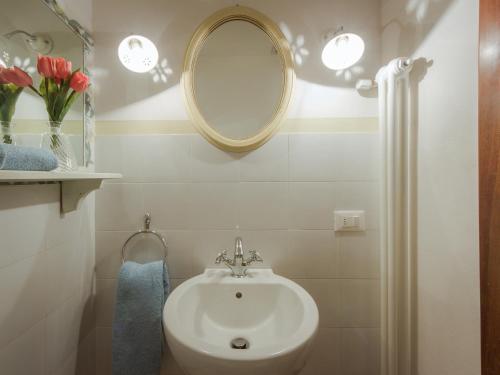 Charming Suite Ponte Vecchio - image 4
