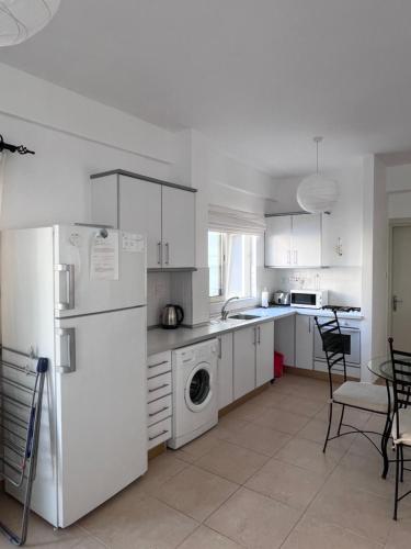 Kitchen, Esentepe Turtle Bay Village - The Boho Breeze Holiday Home in Esentepe