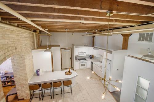 Downtown and Waterfront 2BDR Condo in Grand Haven 110 in Grand Haven, USA