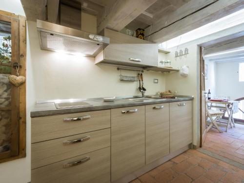 Charming and cozy apartment via Maggio - image 11