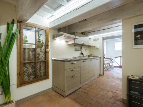 Charming and cozy apartment via Maggio - image 13
