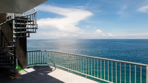 parveke/terassi, Jaynet Oceanview Resort in Boljoon