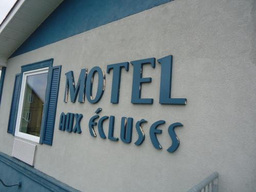 . Motel aux Écluses