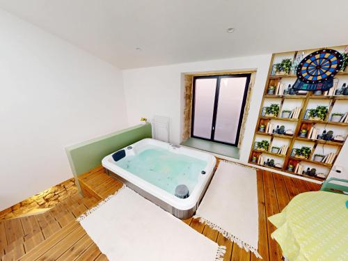 Maison de maître à Poussan - 6 pers, spa et charme ancien - FR-1-785-21 gîte à louer Poussan