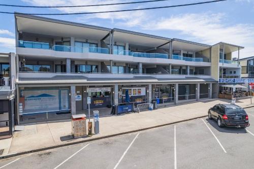 Surfside Apartments, Unit 56-10 Market Street in Fingal Bay