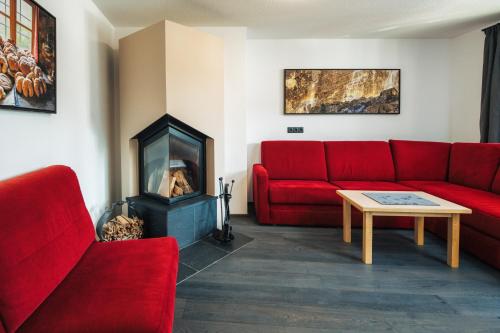 3 bedrooms, 5 beds