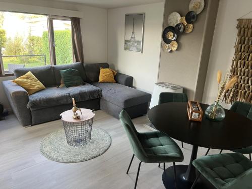 kawasan lounge/TV kongsi, RBR 953 - Beach Resort Kamperland in Kamperland