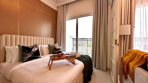 Luxury meets Wellness l Resort Style Living Oasis l Balcony Overlooking Miracle Garden, Dubaj (zdjęcie 7)