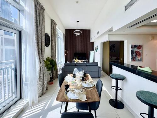 Luxury Apt Near Burj & Metro, Dubai (photo 10)