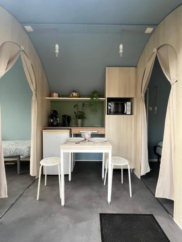 Paris Camping Ile du Roi in Triel-Sur-Seine