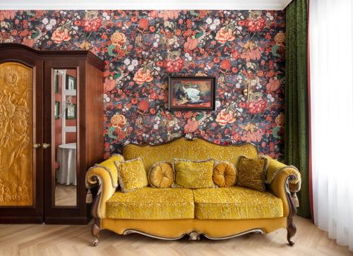 Two-Bedroom Suite image 3