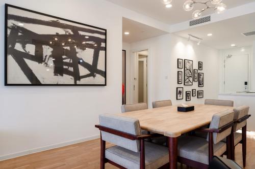 Premier Two Bedroom Suite image 9