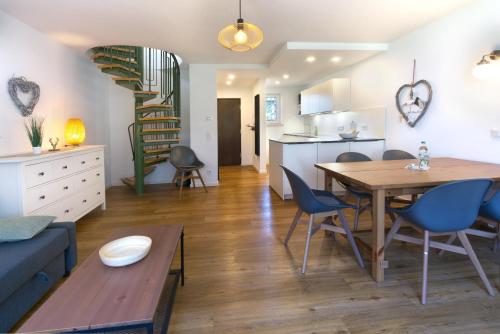 Karwendeltreppchen -415- - Apartment - Mittenwald