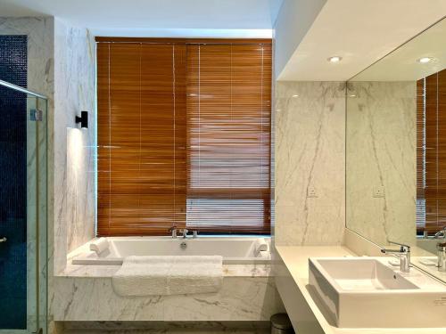 Premium Villa image 2