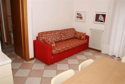 Superior Two-Bedroom Apartment image 8
