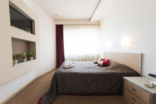 Garni Hotel Vigor - image 8