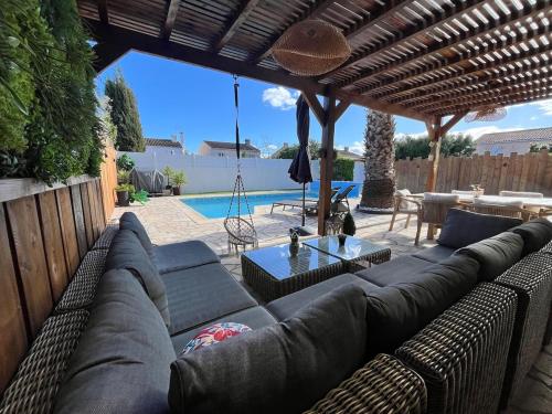 Élégante villa avec piscine à 10mn de la mer - Location, gîte - Lattes