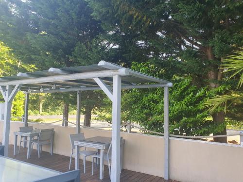 บริการและสิ่งอำนวยความสะดวก, Les Centauris in เทรเบอร์เดน