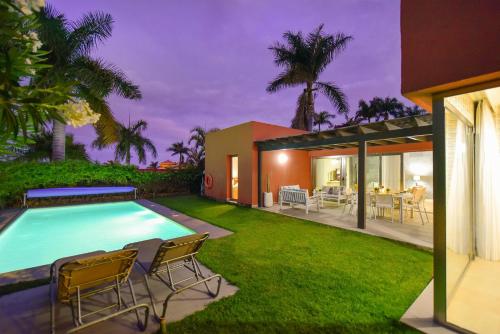 Three-Bedroom Villa image 10
