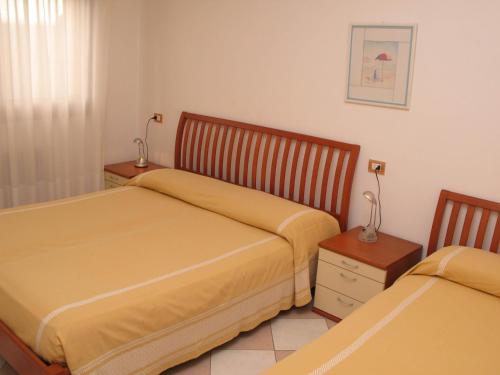 One-Bedroom Apartment with Balcony image 6