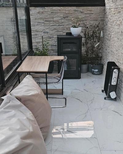 Maison dans corps de ferme Aéroport beauvais 14 minute (Maison dans corps de ferme Aeroport beauvais 14 minute) in Essuiles