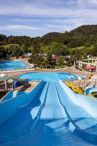 Воден парк, Apartment Romeo & Julija, Near terme Olimia, Free Parking in Подчертек